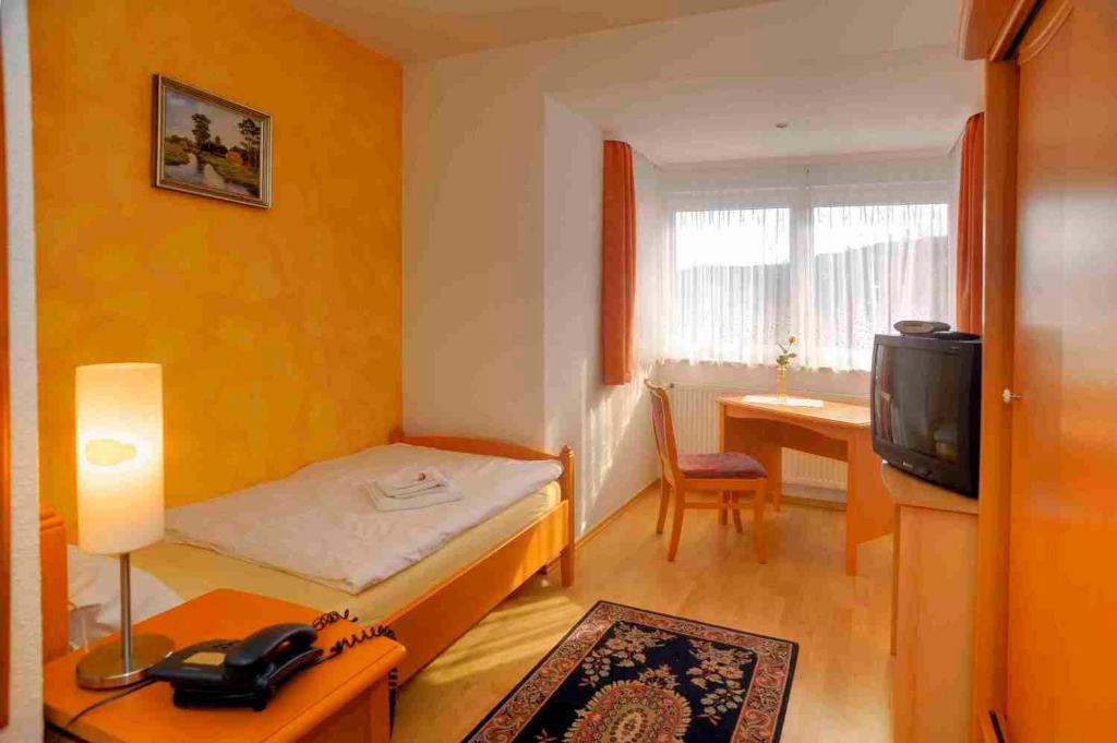 Hotel Auerhahn Bad Suderode Exterior photo